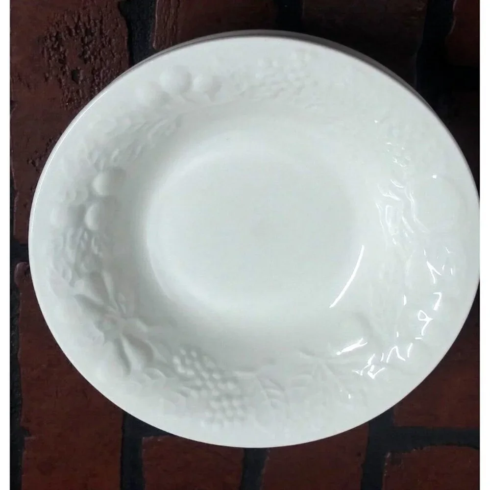 2 GIBSON Housewares pasta bowls Embossed FRUIT 8